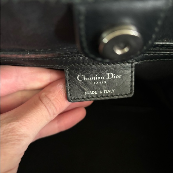 AUTHENTIC CHRISTIAN DIOR QUILTED CANNAGE CANVAS MEDIUM PANAREA TOTE - Picture 4 of 16